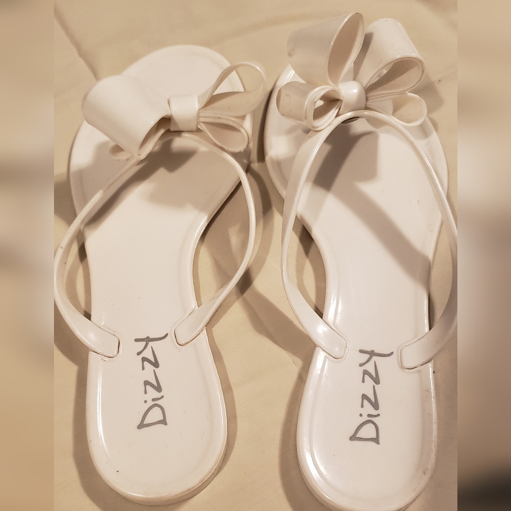 White bow sandals